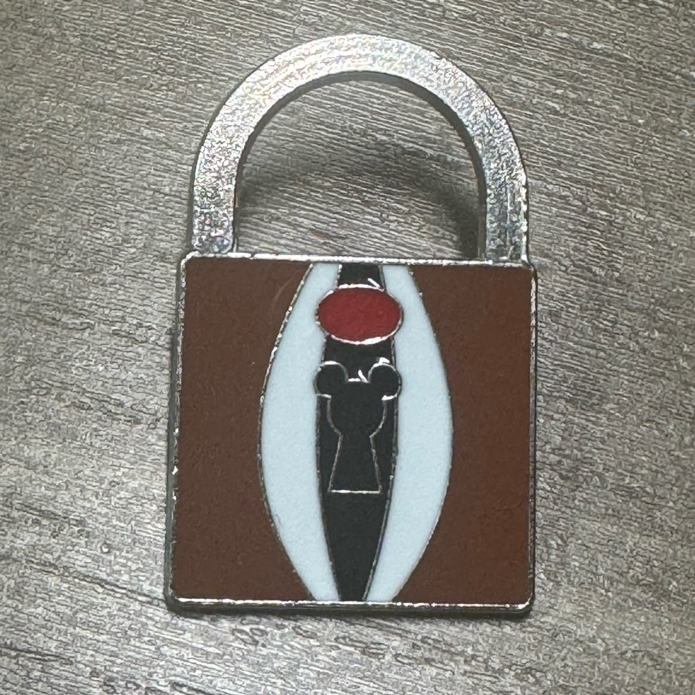 5/$25 Chip 'n' Dale - Dale - Lock Pin